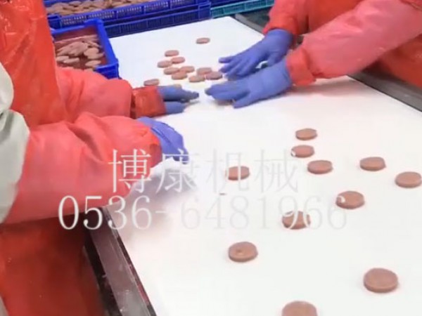 Production line of pork chop with powder